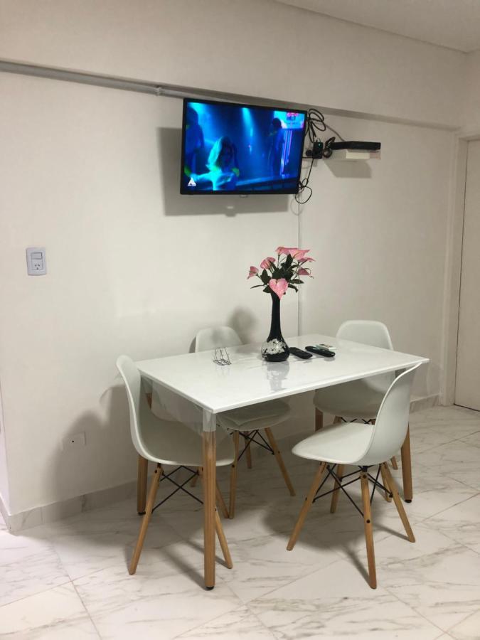 Apartmán Av Corrientes Obelisco Buenos Aires Exteriér fotografie