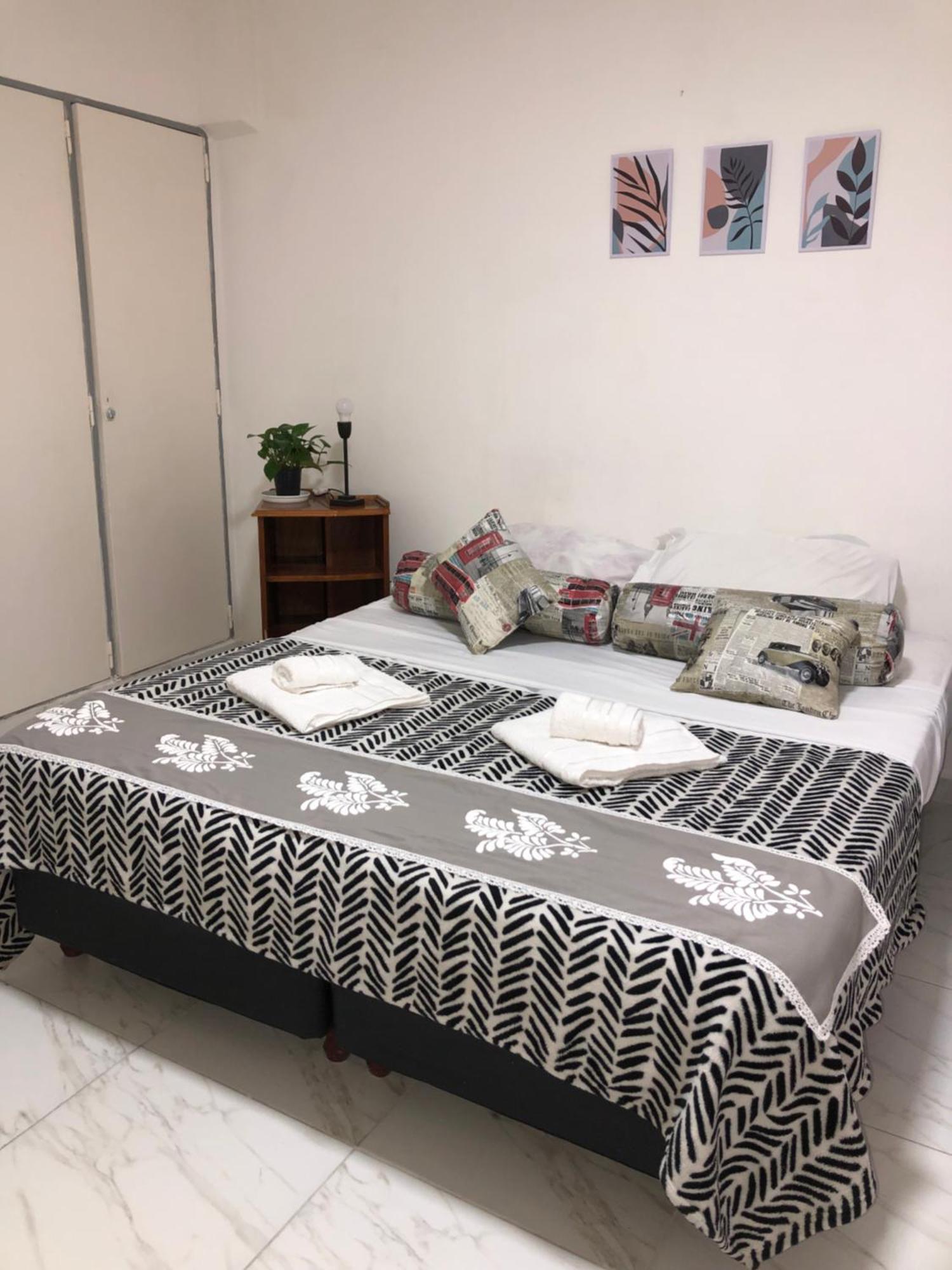 Apartmán Av Corrientes Obelisco Buenos Aires Exteriér fotografie